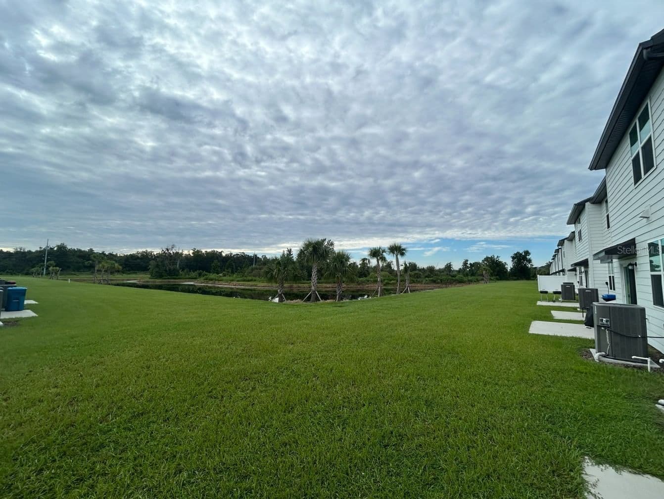 3277 VESARA DR 5