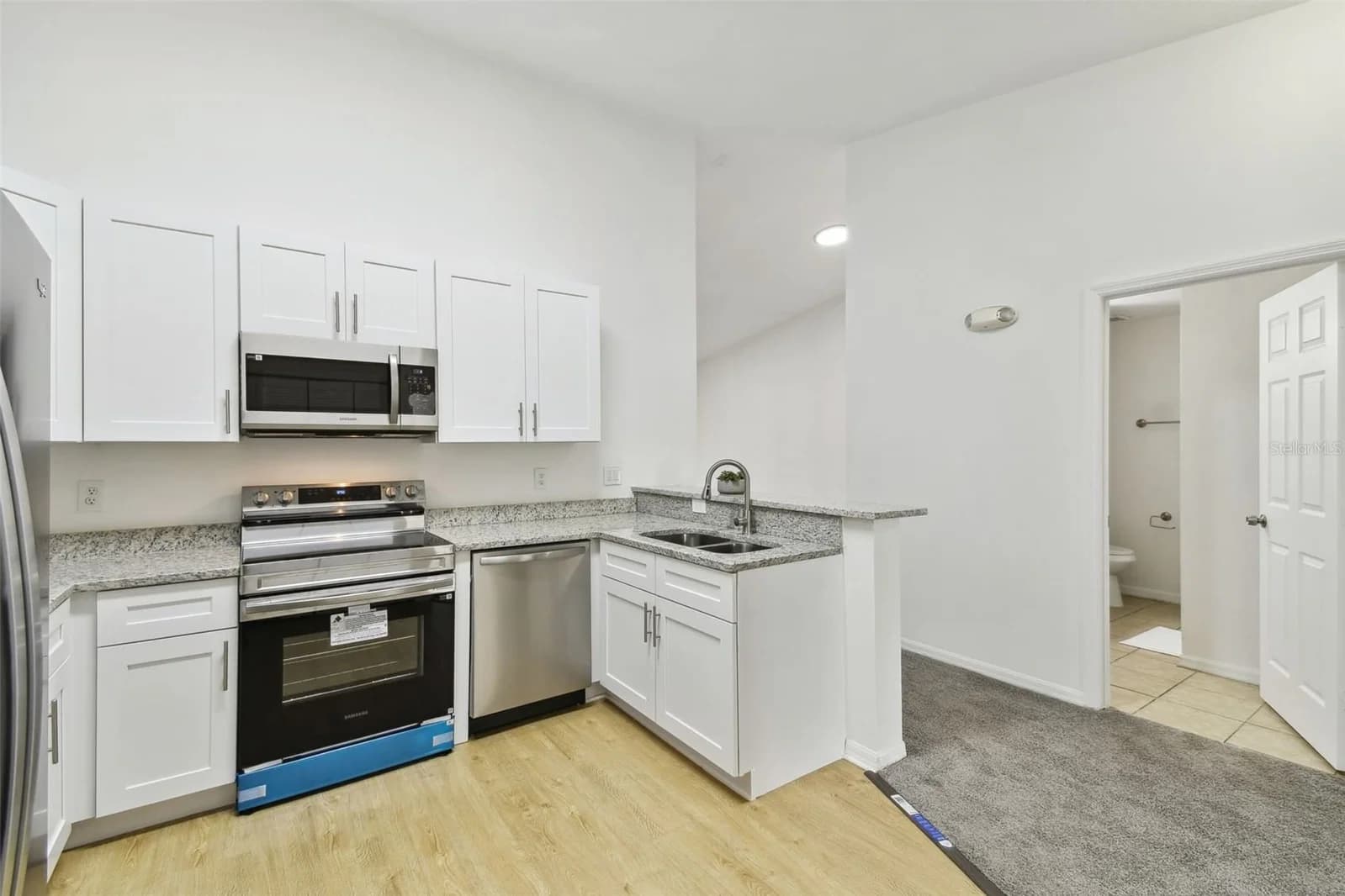 8827 GRAND PALMS 3