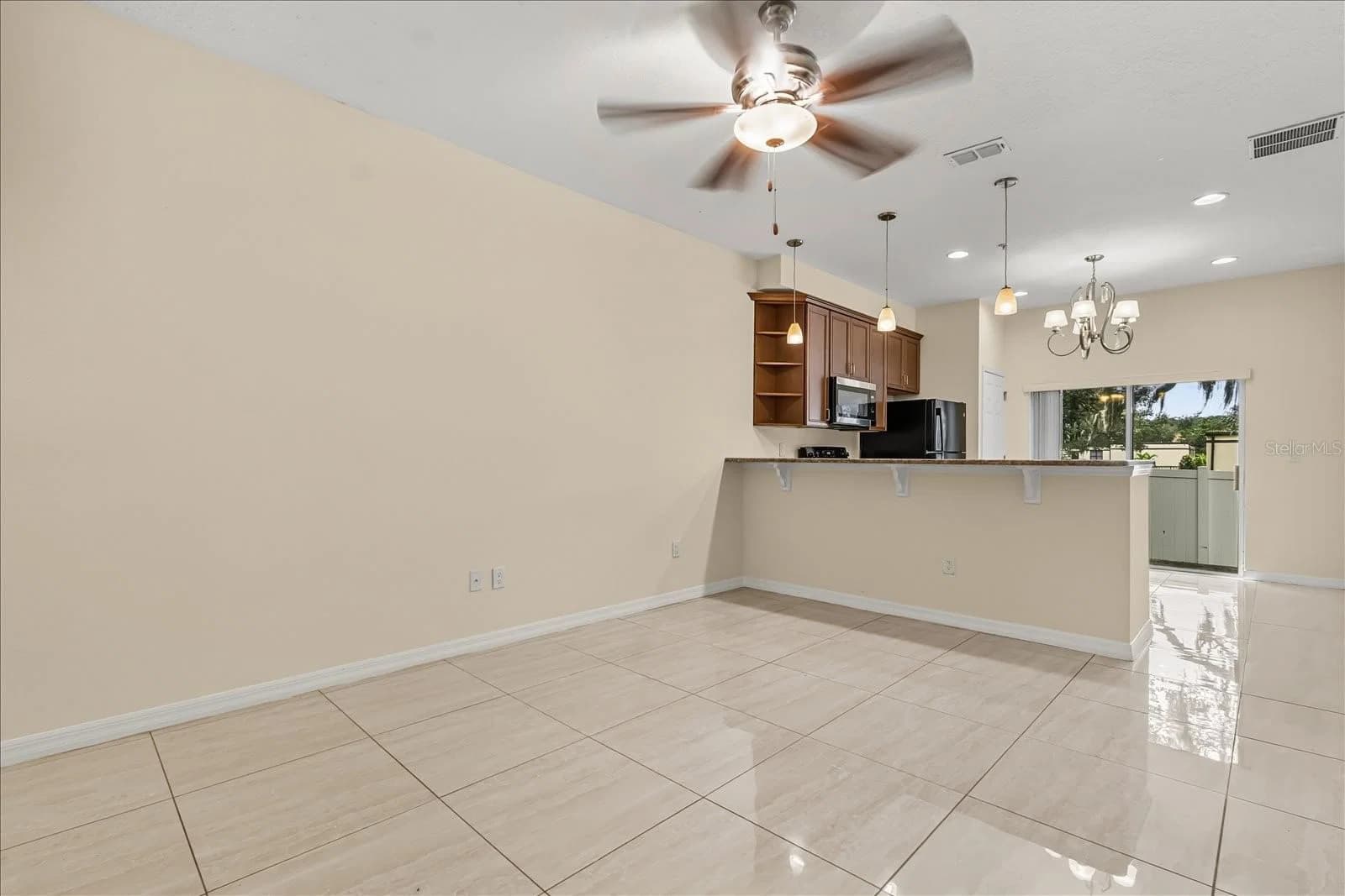 2018 ROYAL VISTA 3