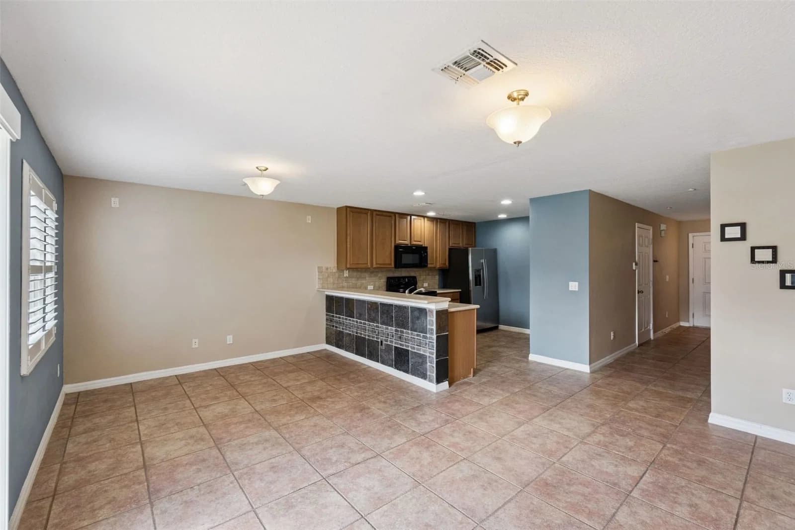 12648 SOMERSET OAKS 2