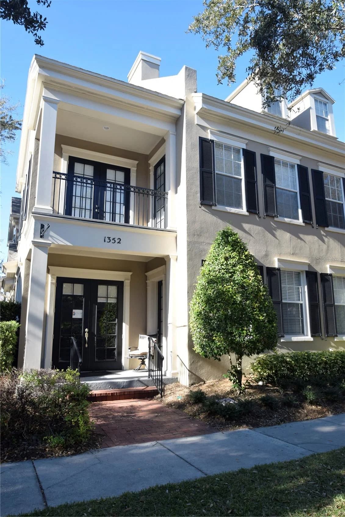1352 LAKE BALDWIN 3