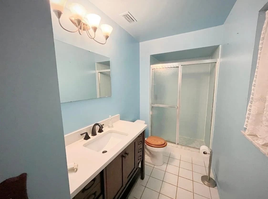 5839 HUTTON Drive 4