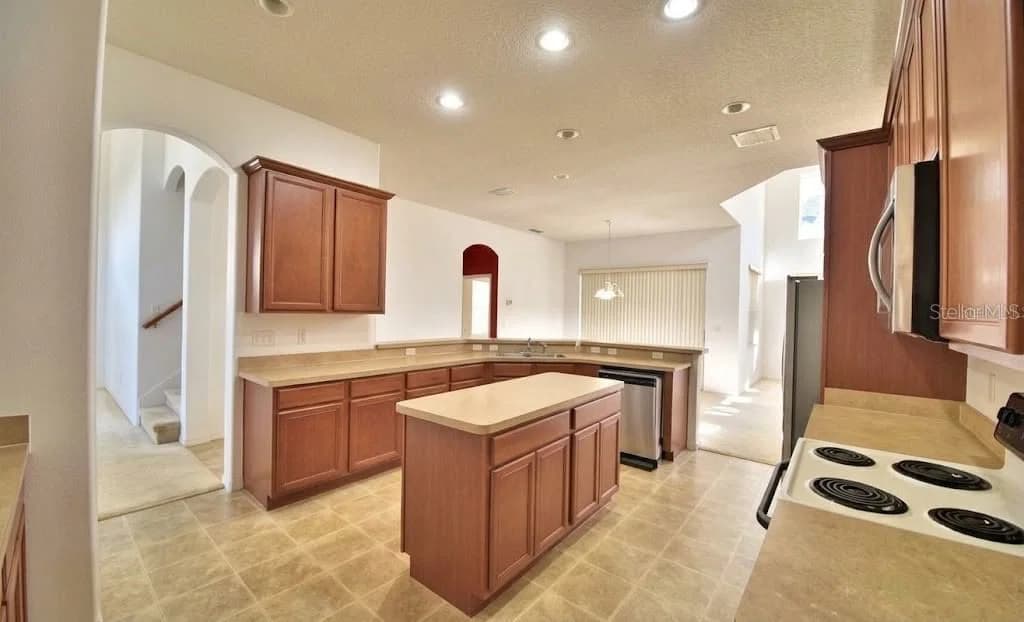 13332 MEADOW BAY LOOP 2