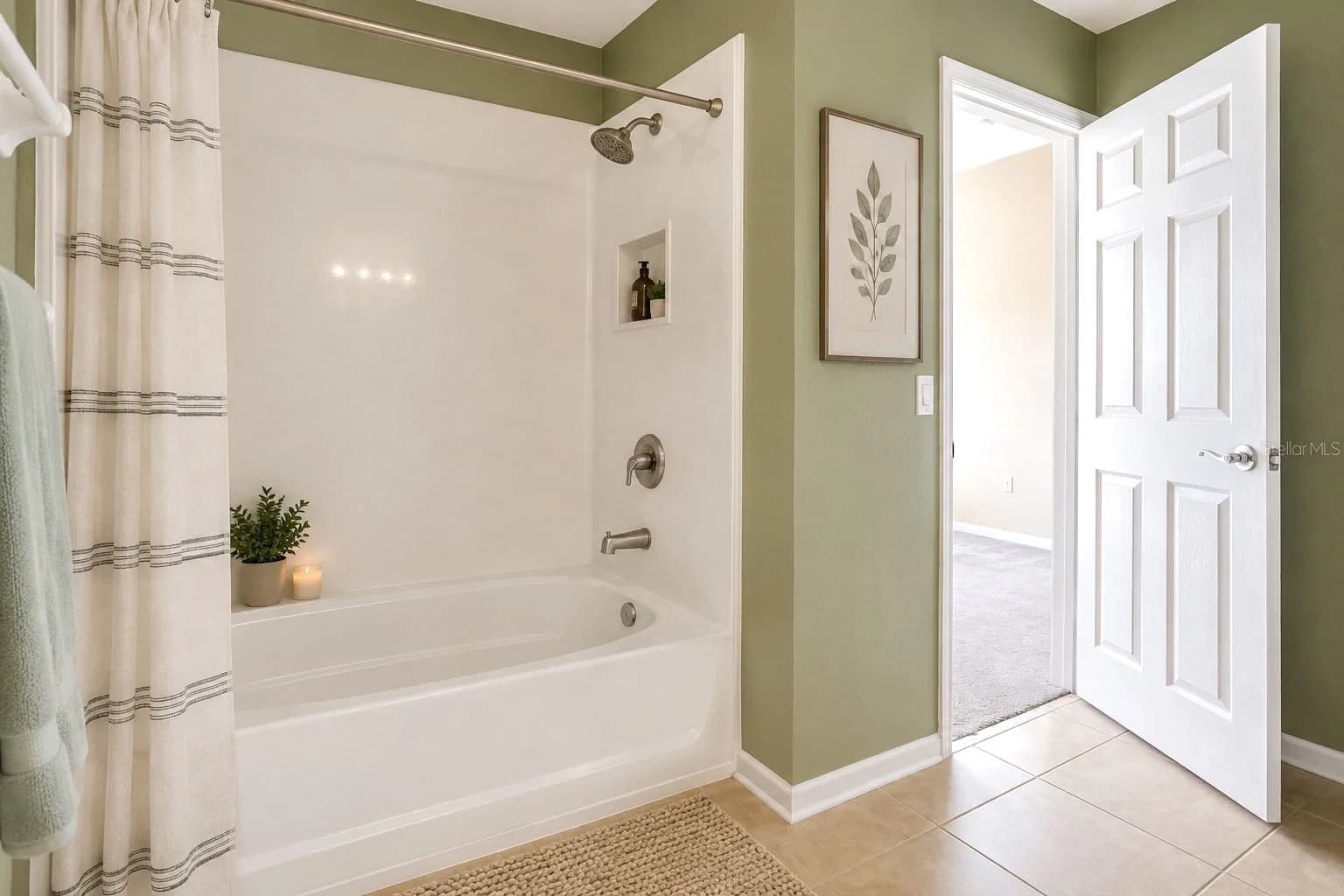 6206 CASTELVEN 3