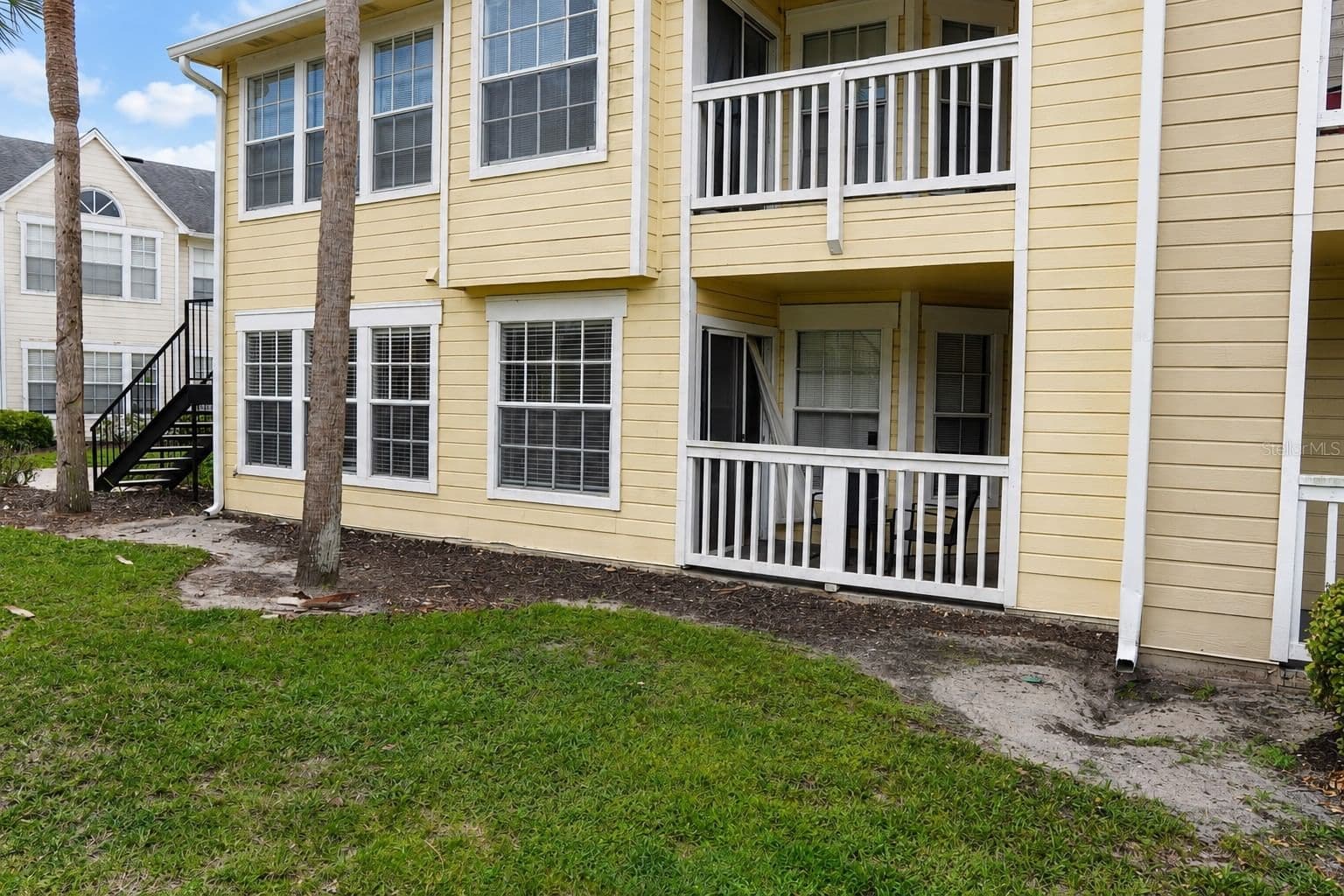 1057 HIAWASSEE 4