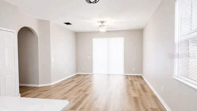 10451 ANDOVER POINT Circle, Orlando, FL 32825 2