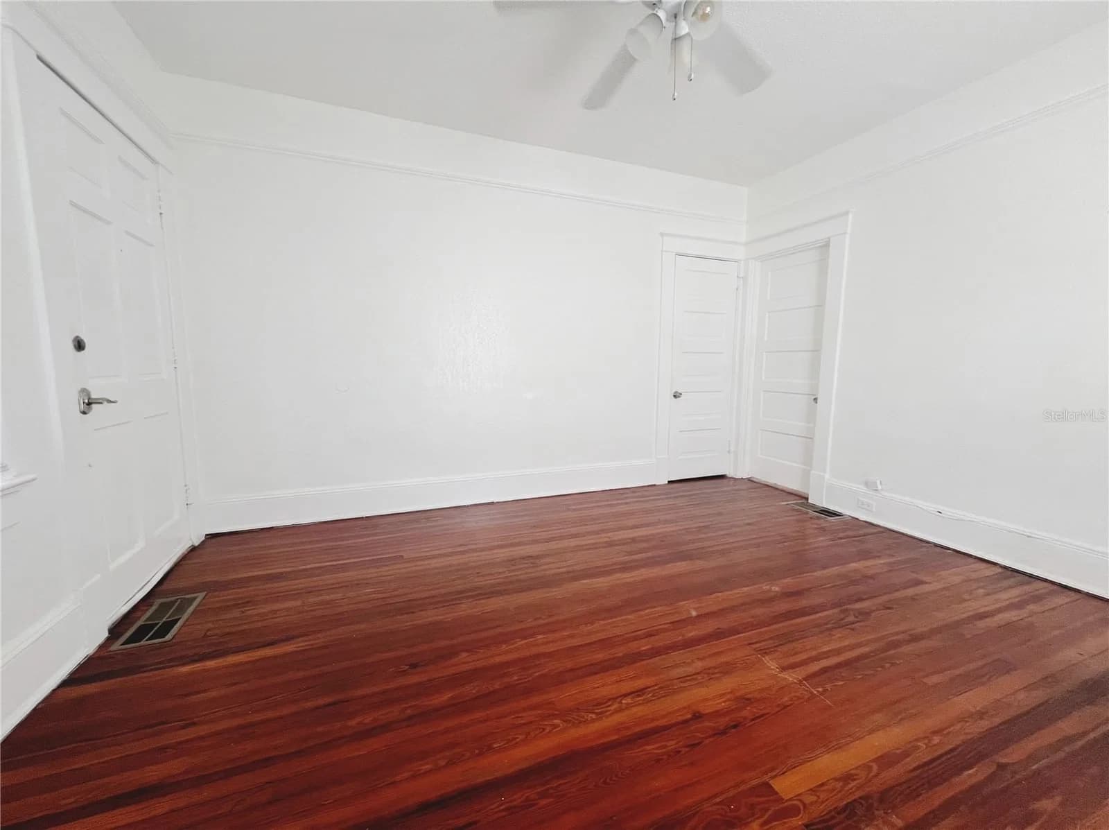 429 RUTH LN 3