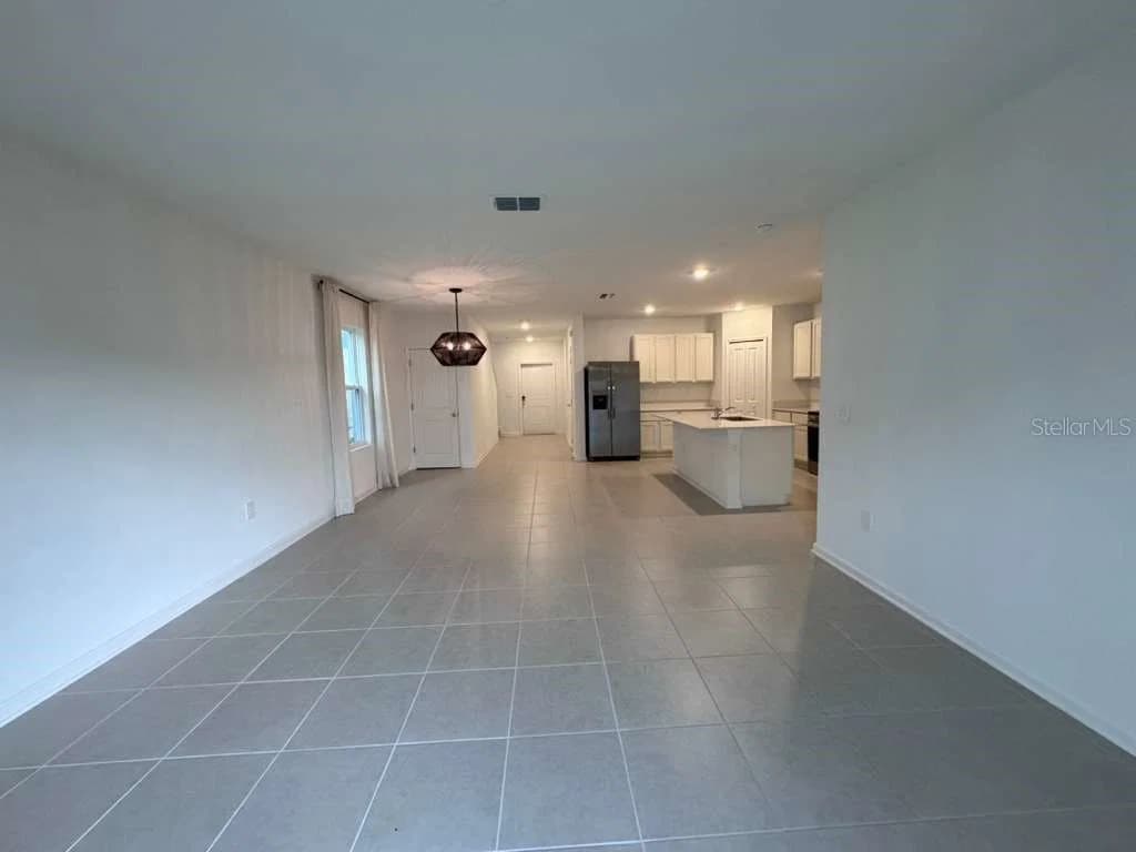 5031 OAKS RIVER 3