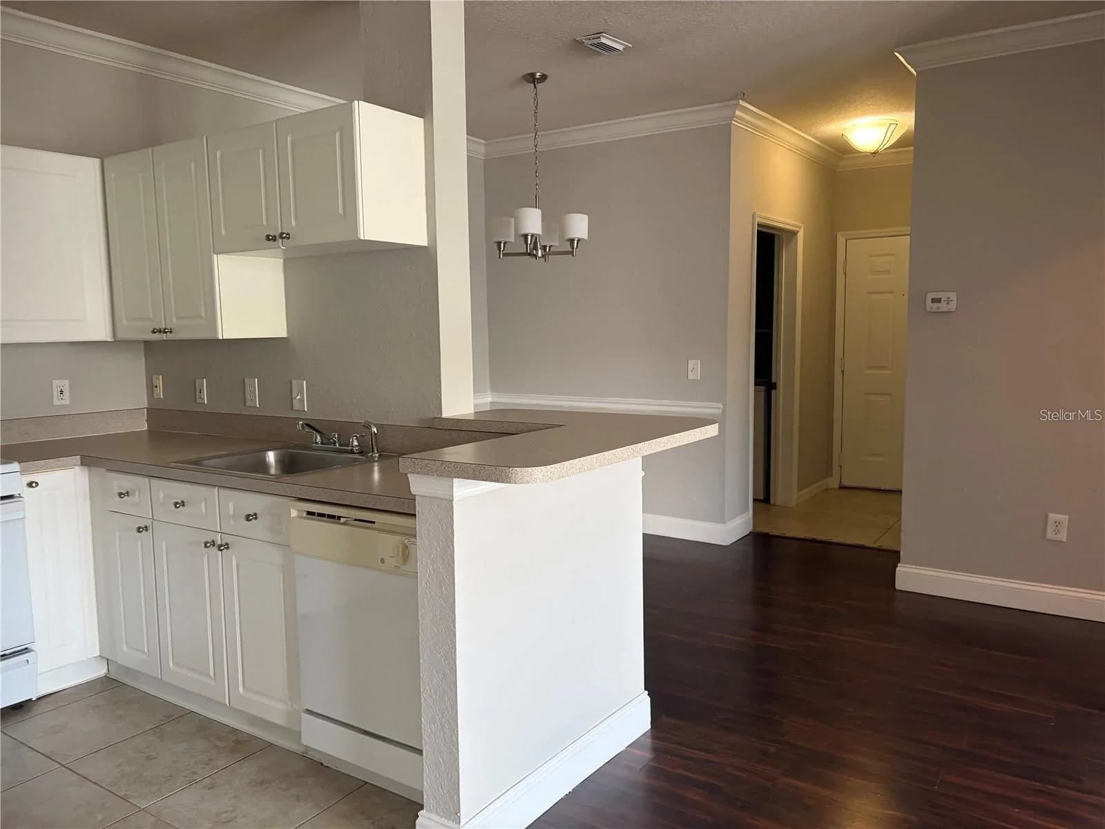 3325 KIRKMAN 3
