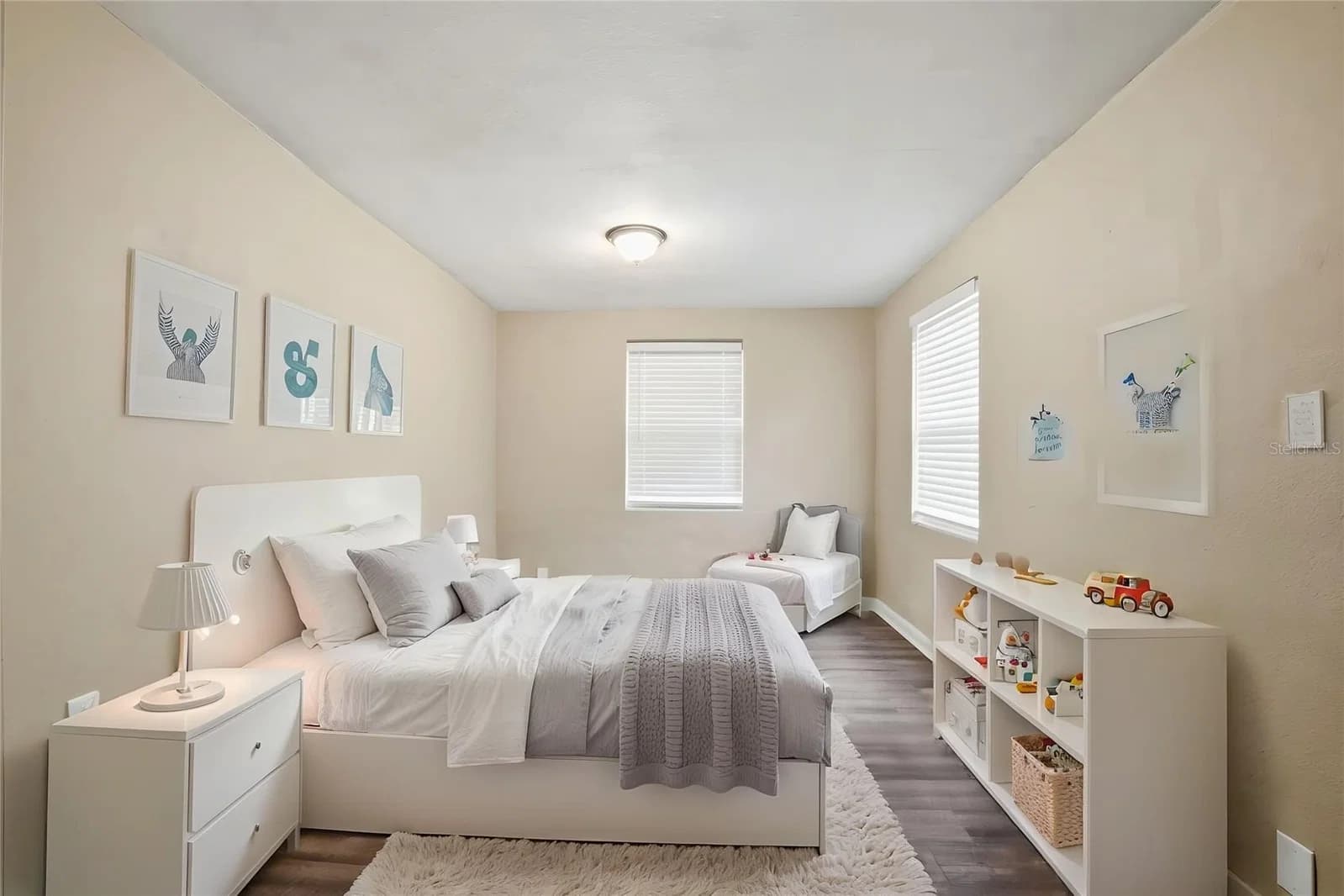 3604 MEADOWBROOK 4