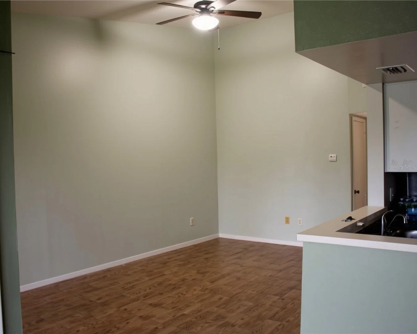 1340 STEARMAN Court #14 4