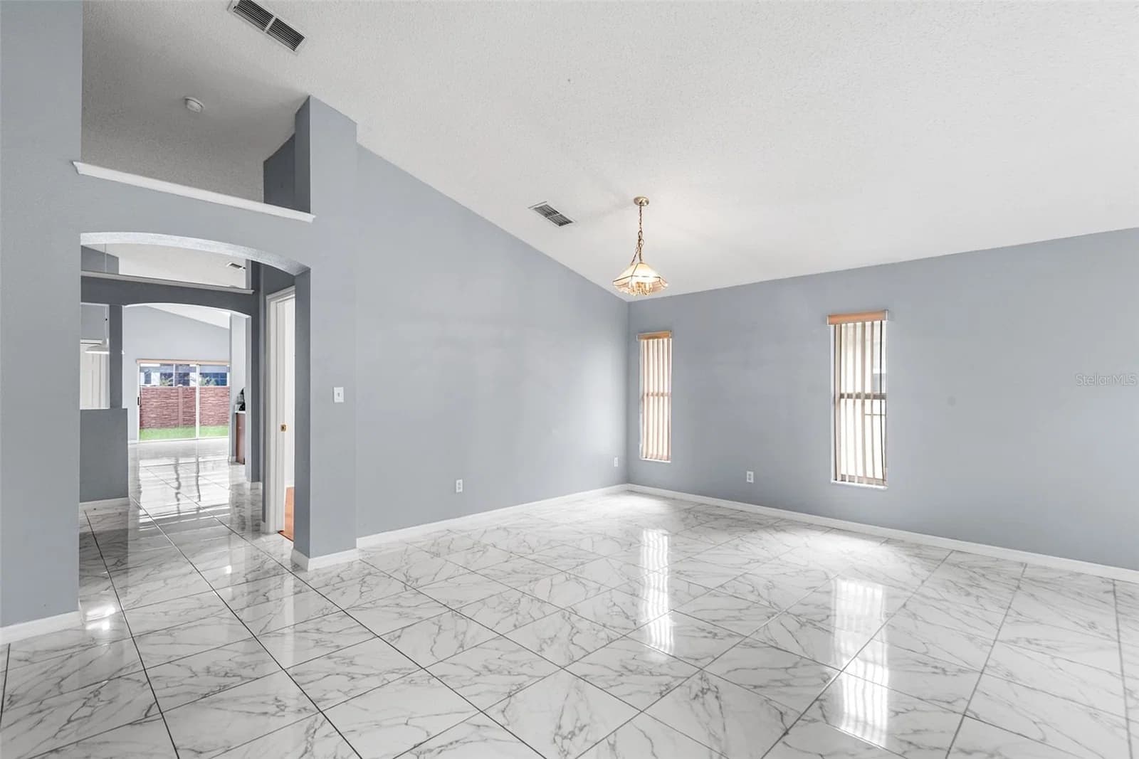7814 ELMSTONE Circle 5