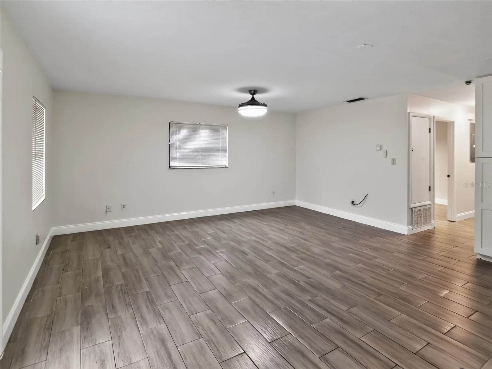 617 19TH 5