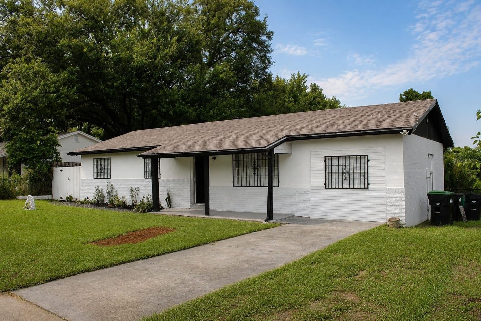 7927 ARABIAN Place, Orlando, FL 32818 2
