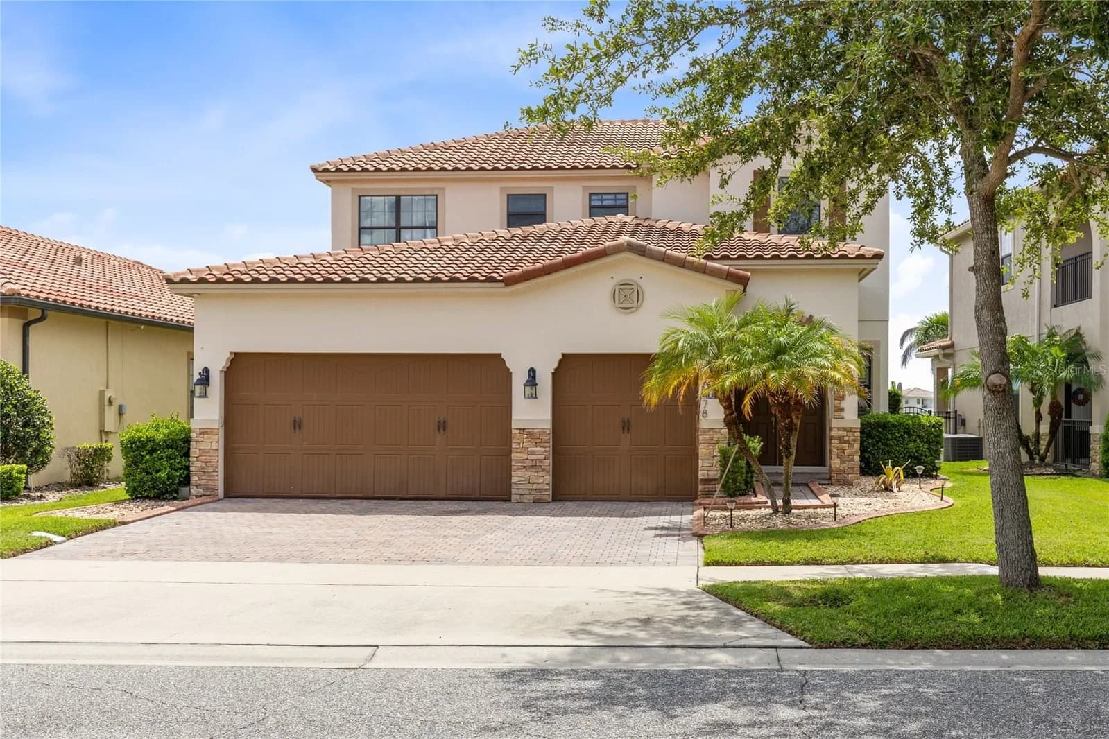 10478 STAPELEY Drive, Orlando, FL 32832 2