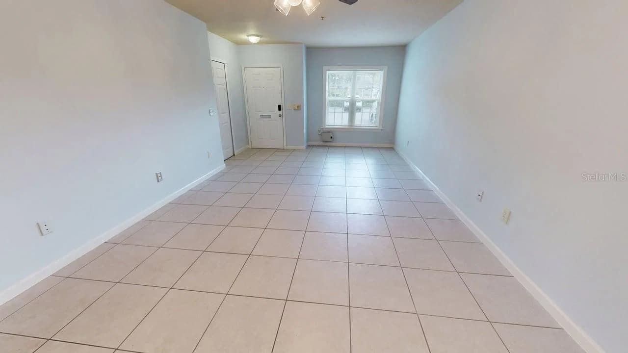 6584 SWISSCO Drive #711, Orlando, FL 32822 2