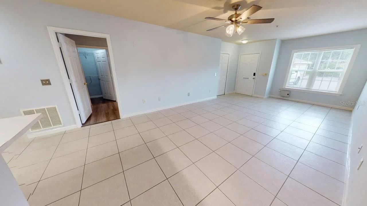 6584 SWISSCO Drive #711, Orlando, FL 32822 3