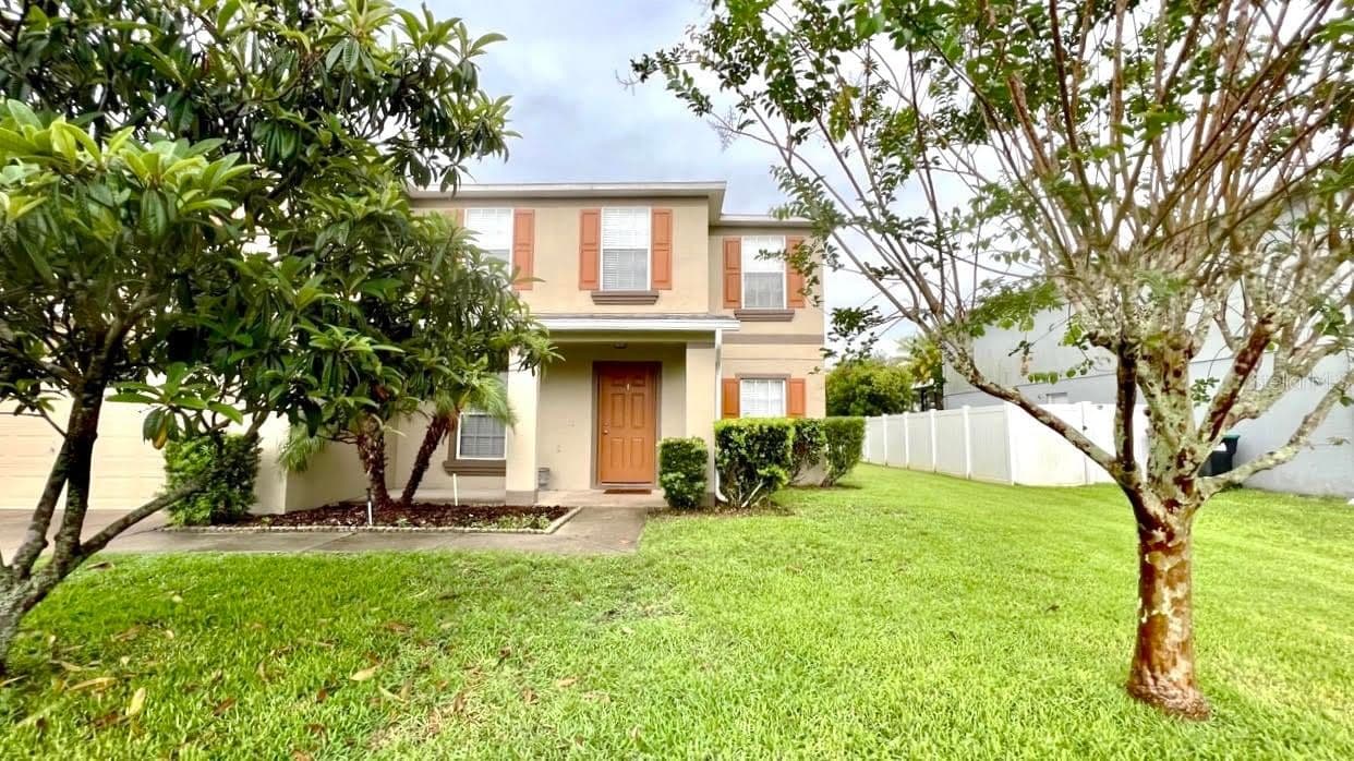 831 HORSESHOE FALLS Drive, Orlando, FL 32828
