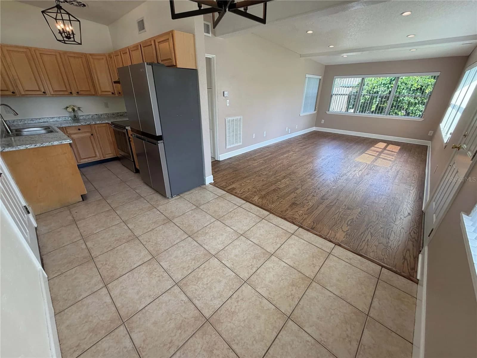 4008 MONTROSE 5
