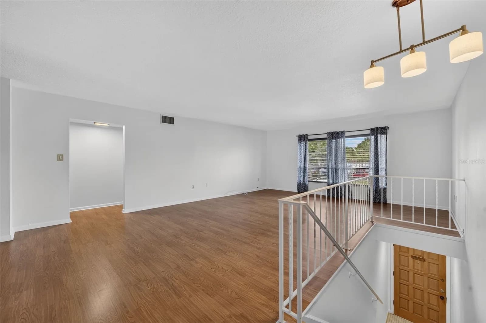 1228 MAURY Road #2-2D 4