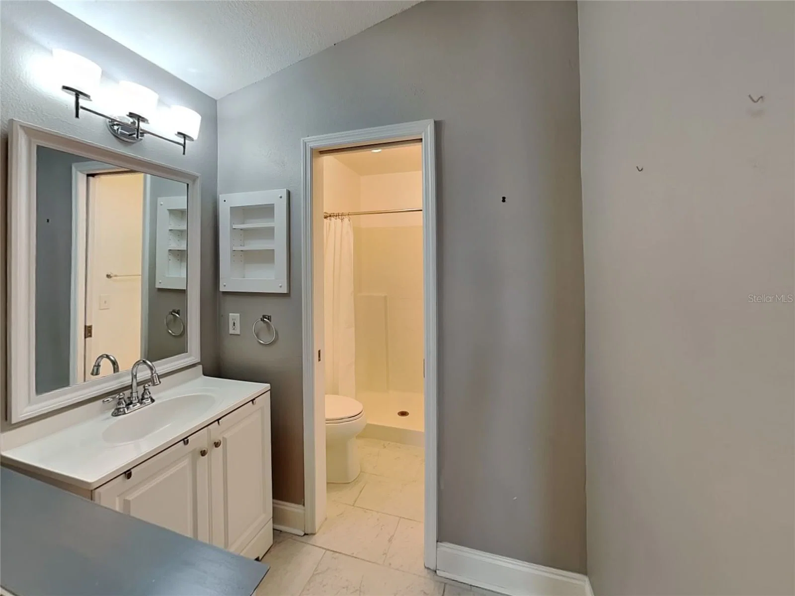 3512 STONEFIELD Drive 4