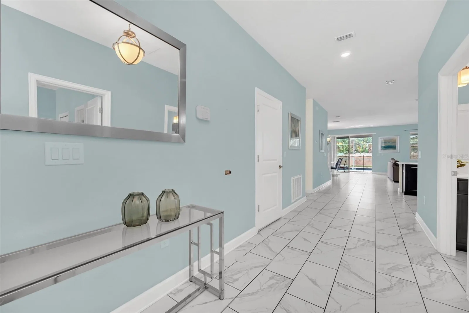 1652 MOON VALLEY 3