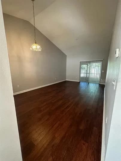 2147 CYPRESS BAY 3