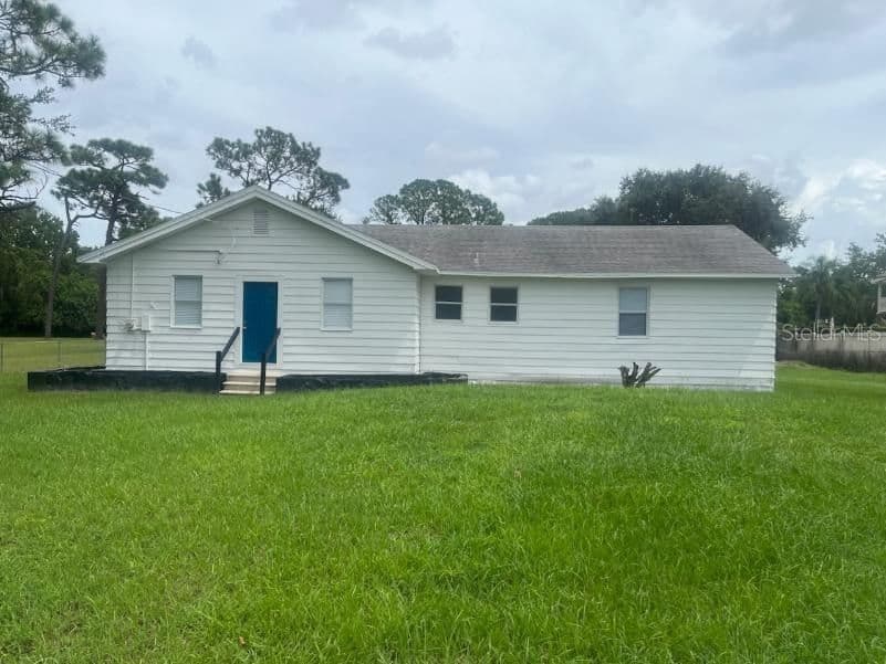 2011 CARRINGTON Drive, Orlando, FL 32807