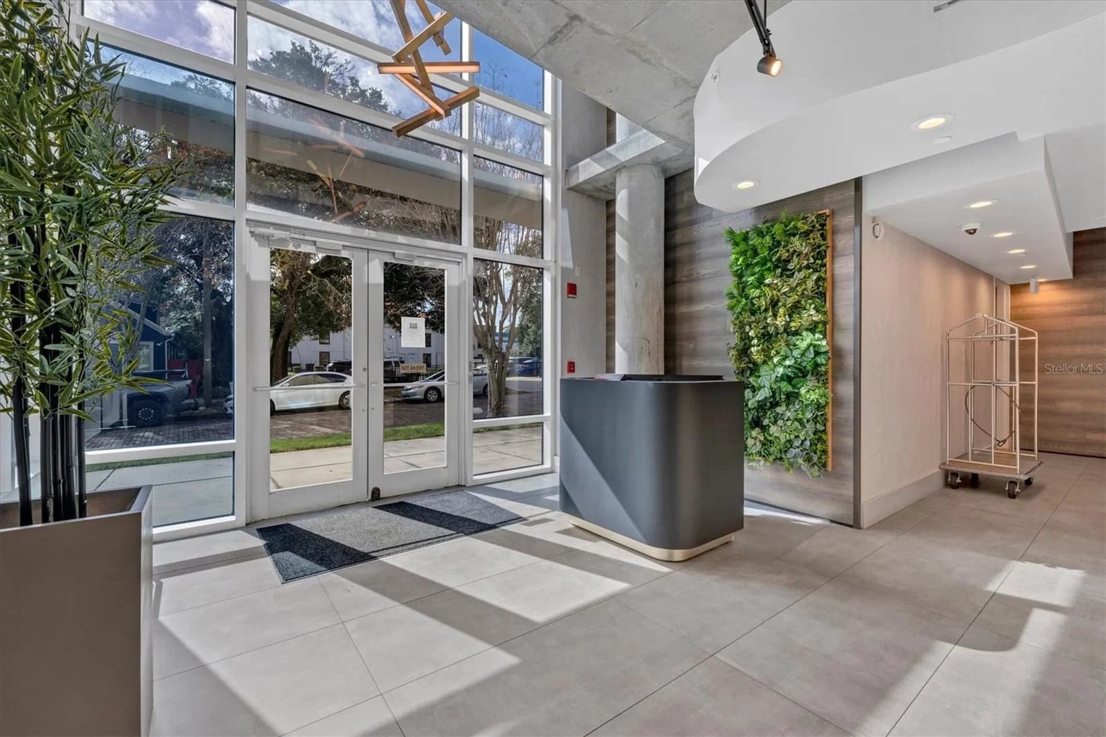 525 JACKSON Street #405 5