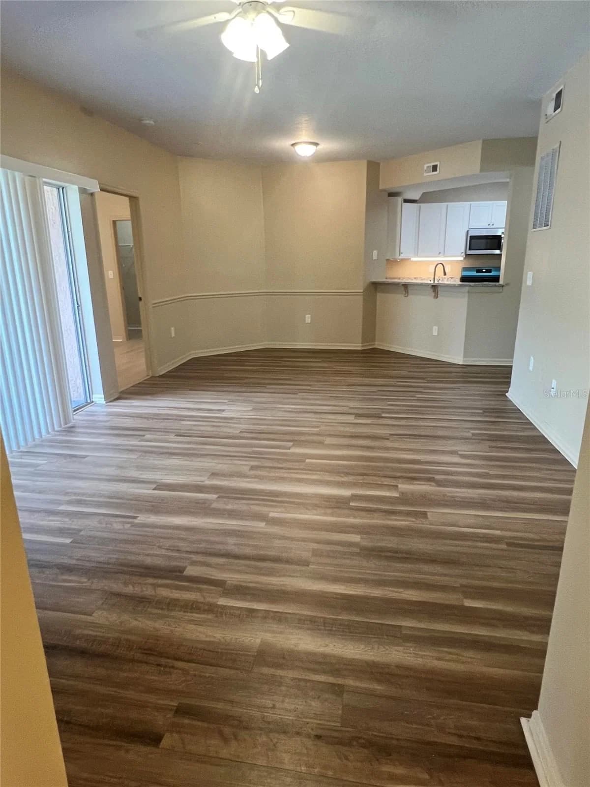 5512 METROWEST 5