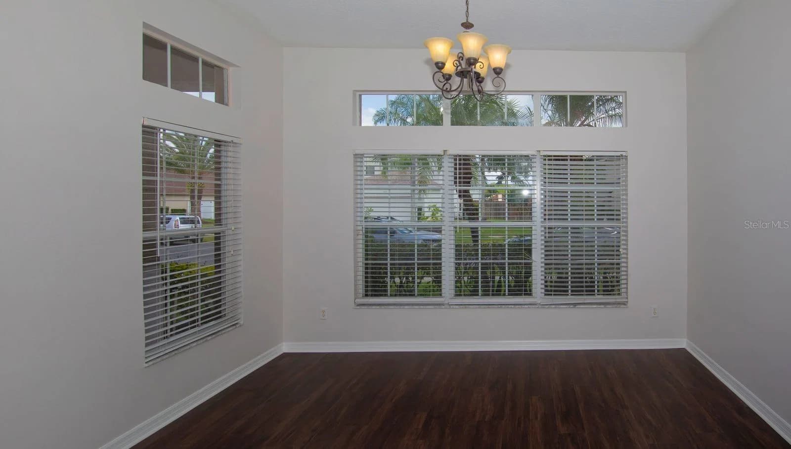 664 CEDAR FOREST 4