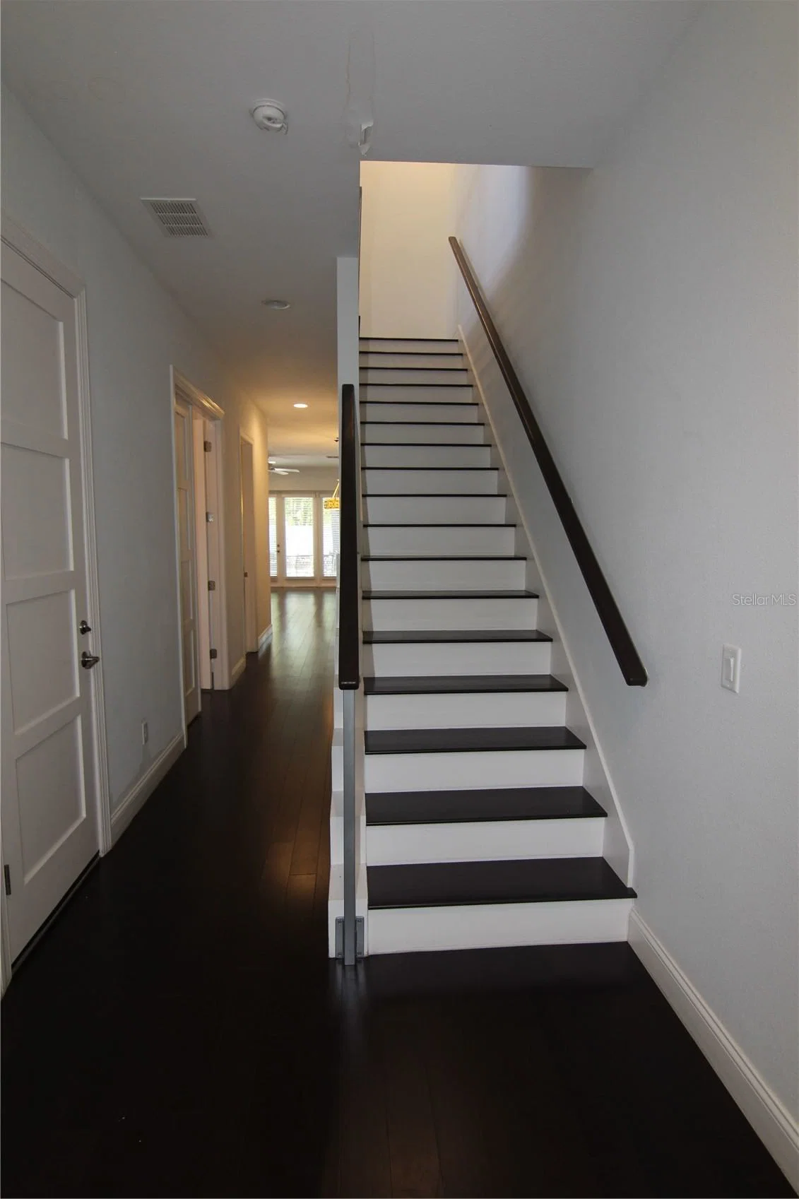 2505 DEPAUW 3