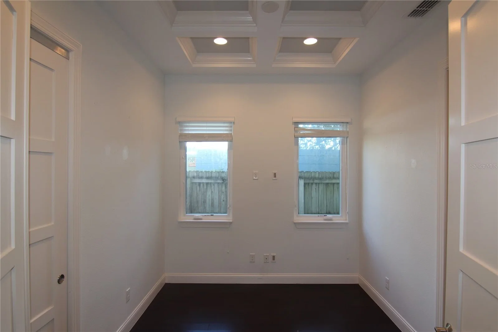 2505 DEPAUW 4