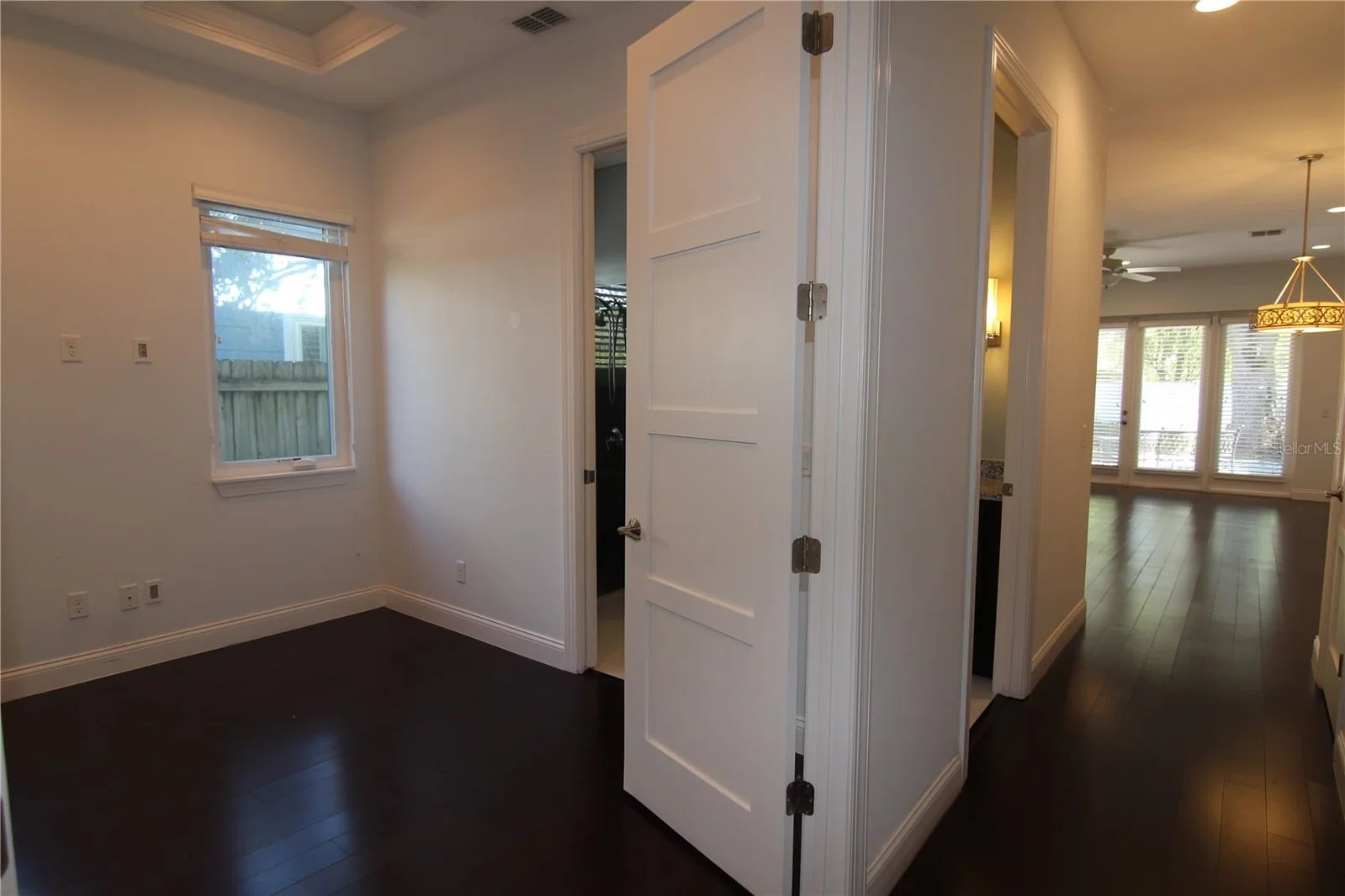2505 DEPAUW 5