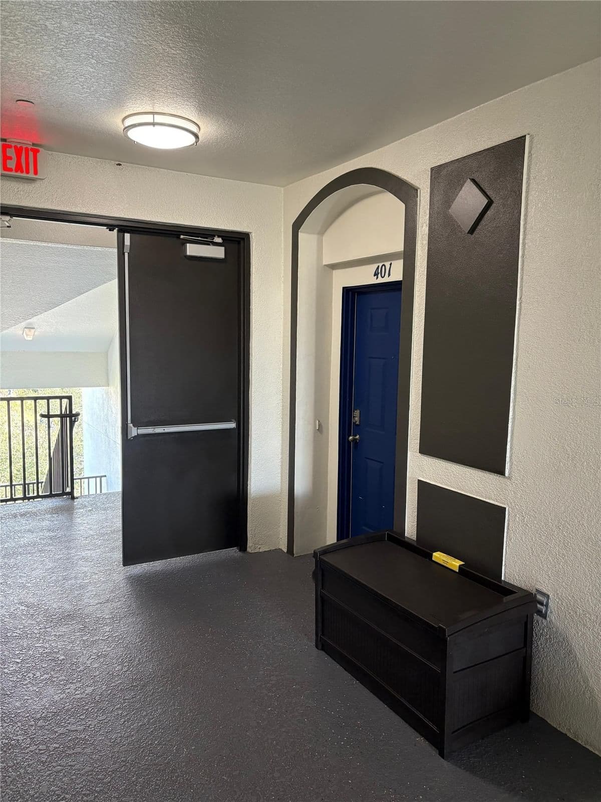 4102 BREAKVIEW Drive #40103, Orlando, FL 32819 2