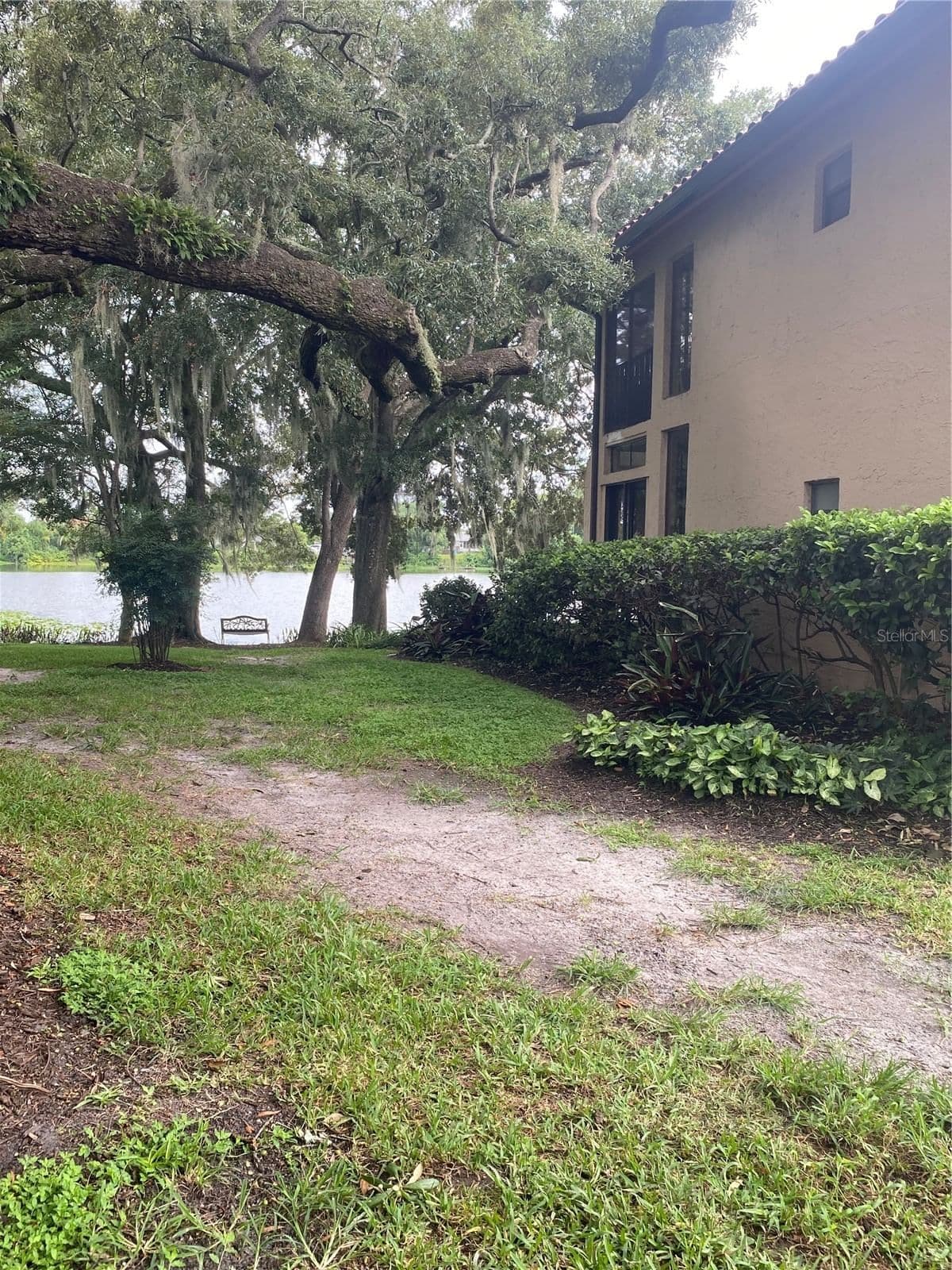 1260 LAKE WILLISARA Circle 4