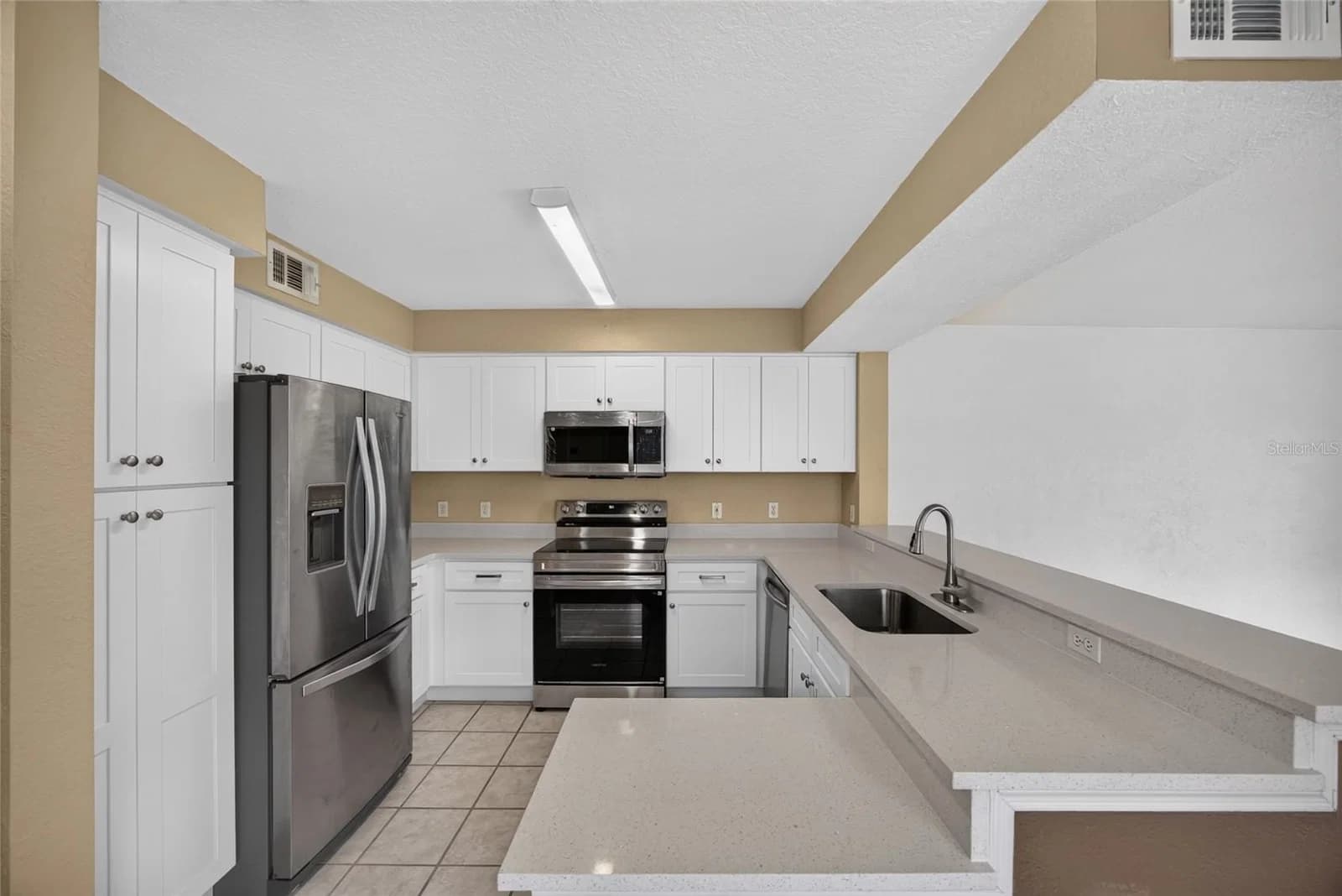 14013 FAIRWAY ISLAND Drive #428 5