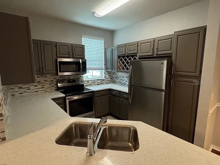 3420 GREENWICH VILLAGE Boulevard #104 4