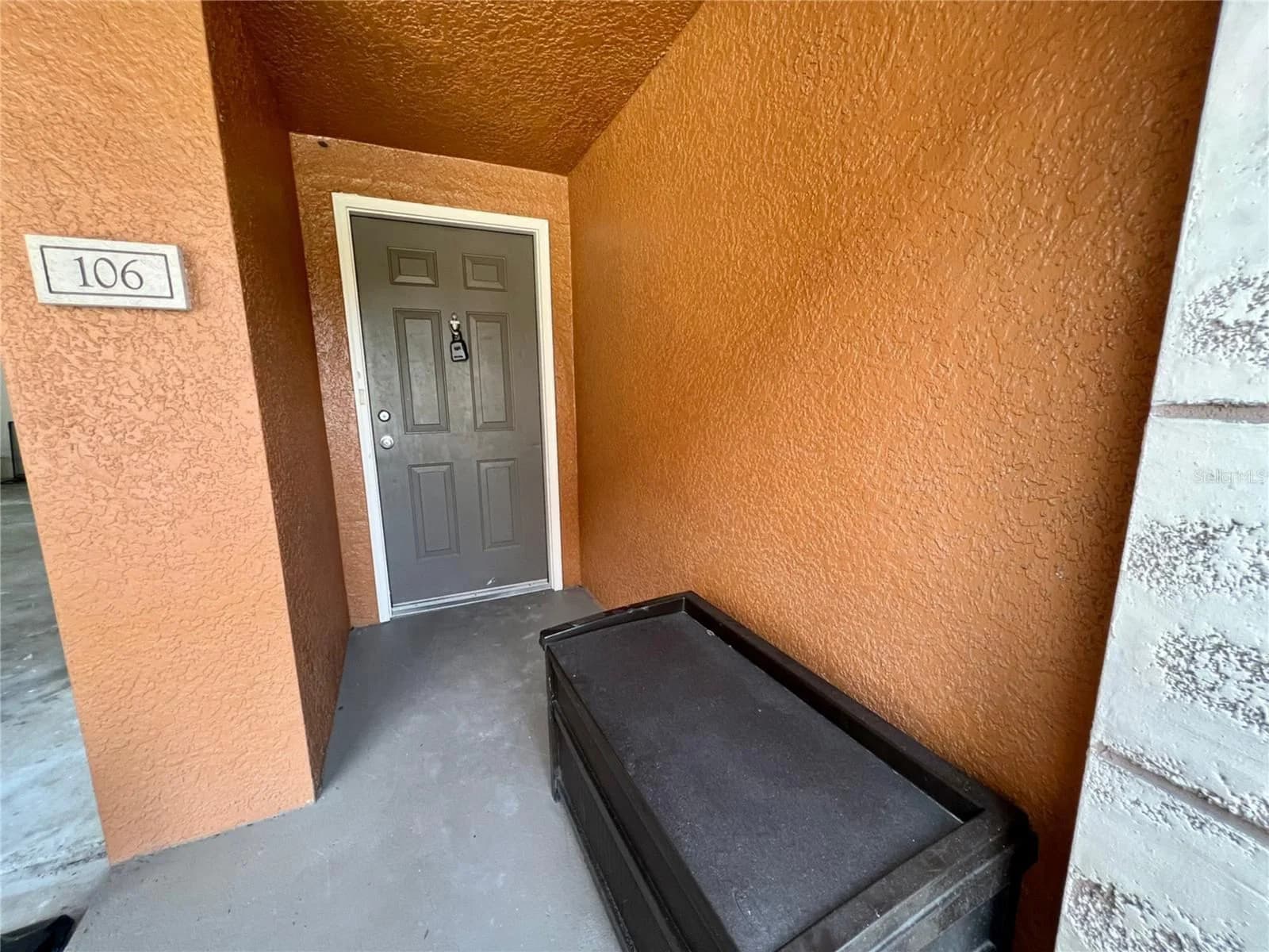 6111 METROWEST Boulevard #106, Orlando, FL 32835 2