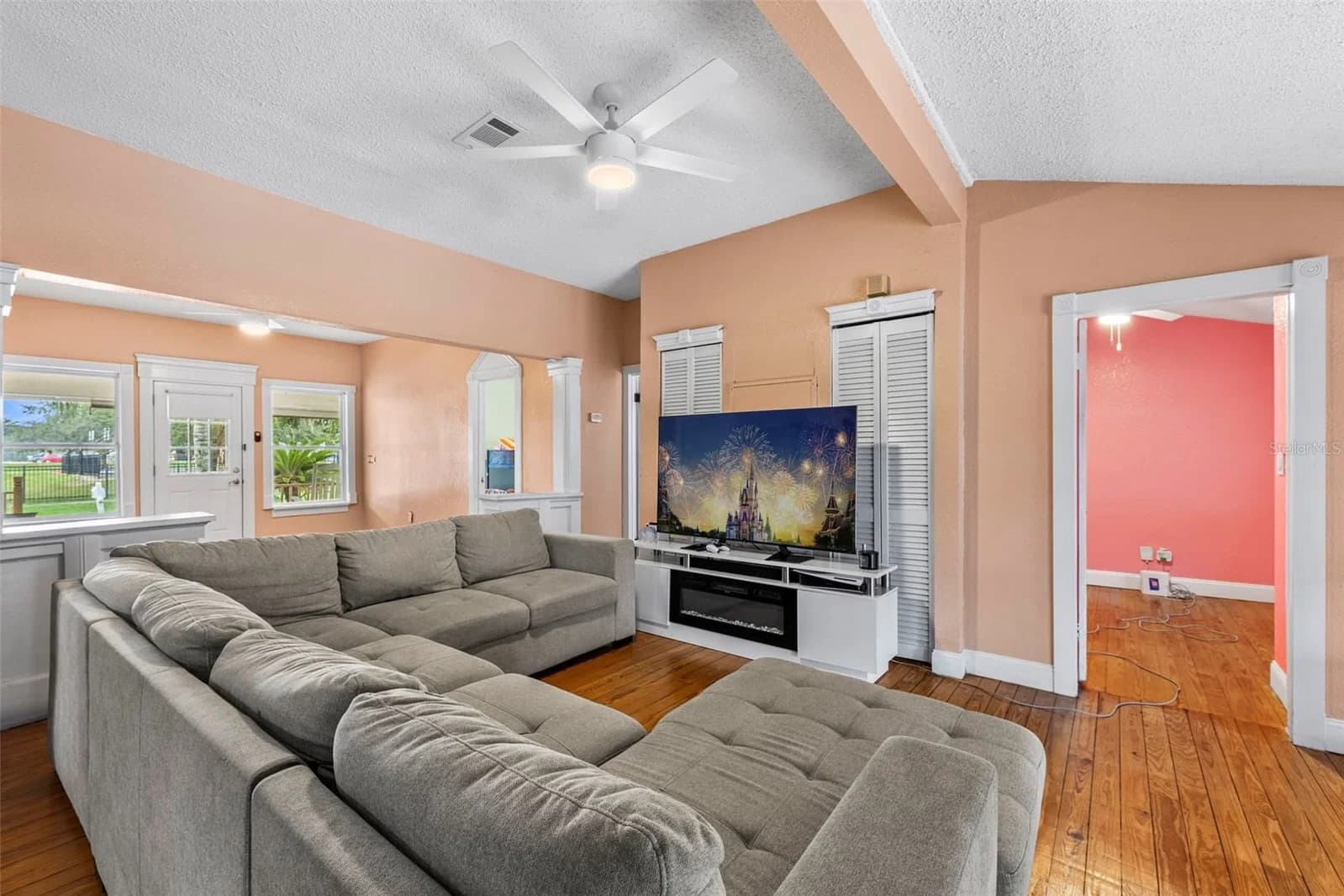 1031 WALTHAM Avenue, Orlando, FL 32809 3