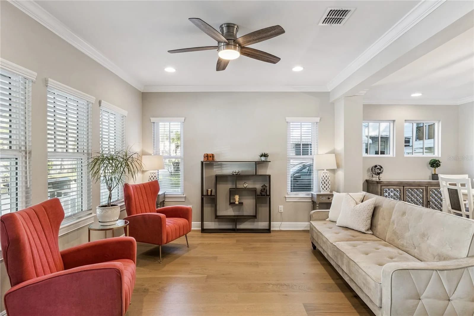 210 HIBISCUS Court 4