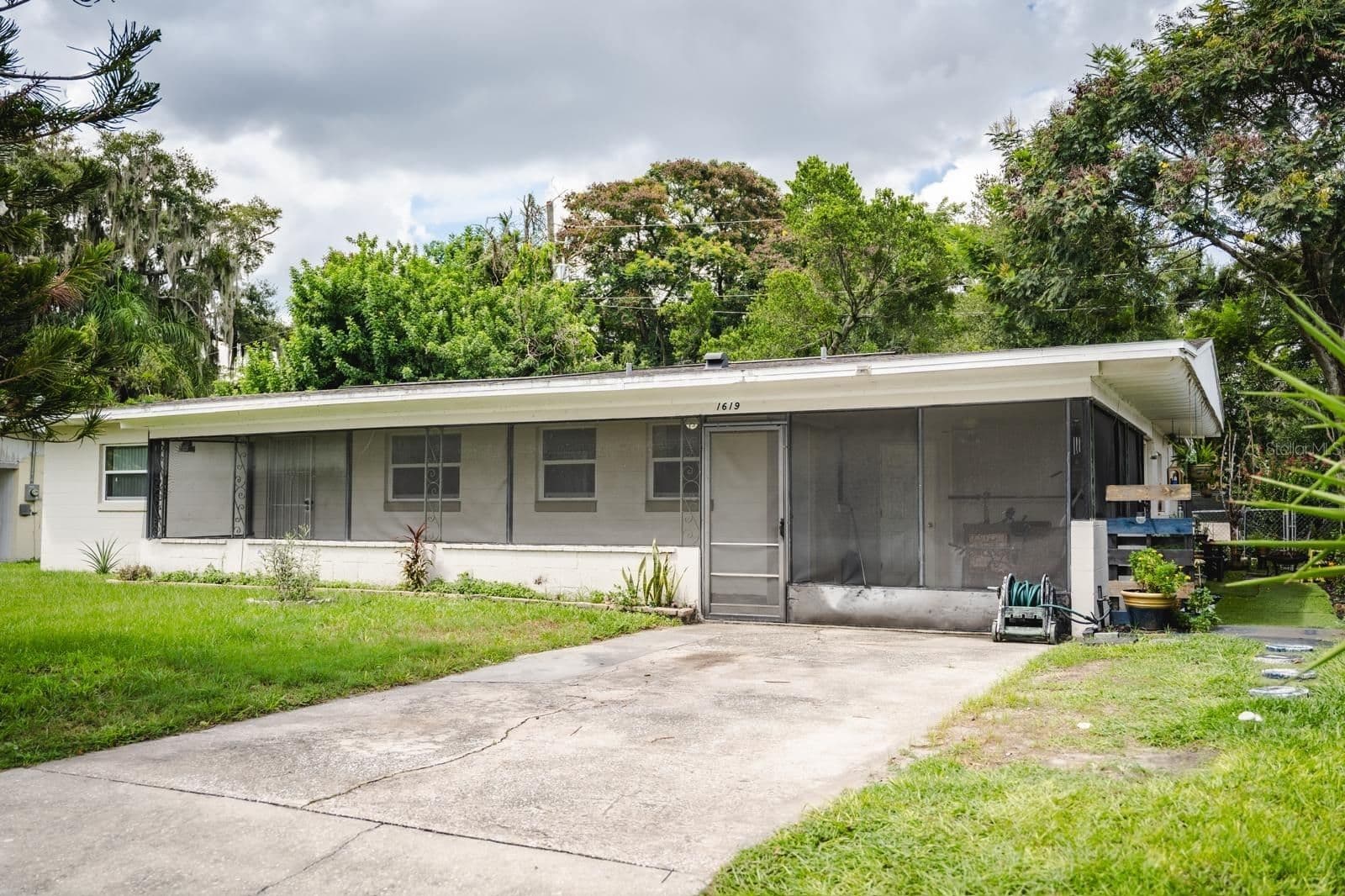 1619 BREN LEE Court, Orlando, FL 32805 2