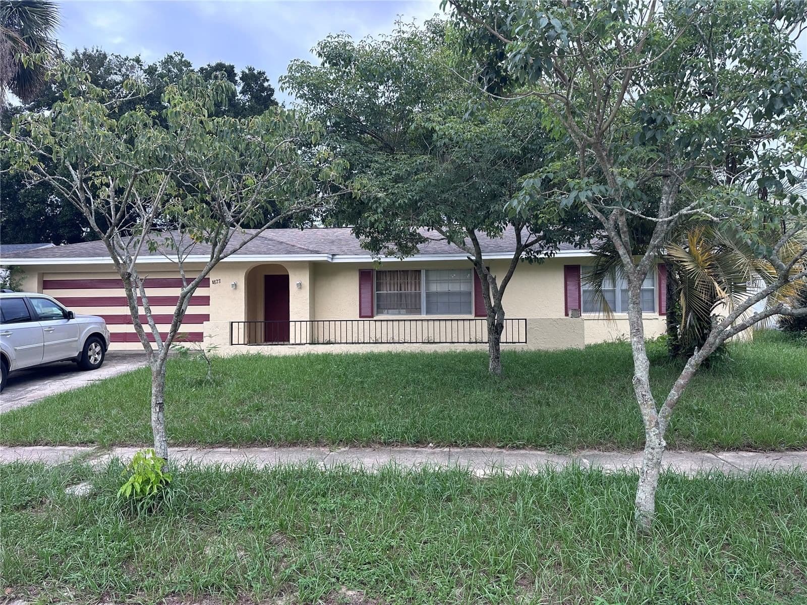 1827 APPLEWOOD Court, Orlando, FL 32818