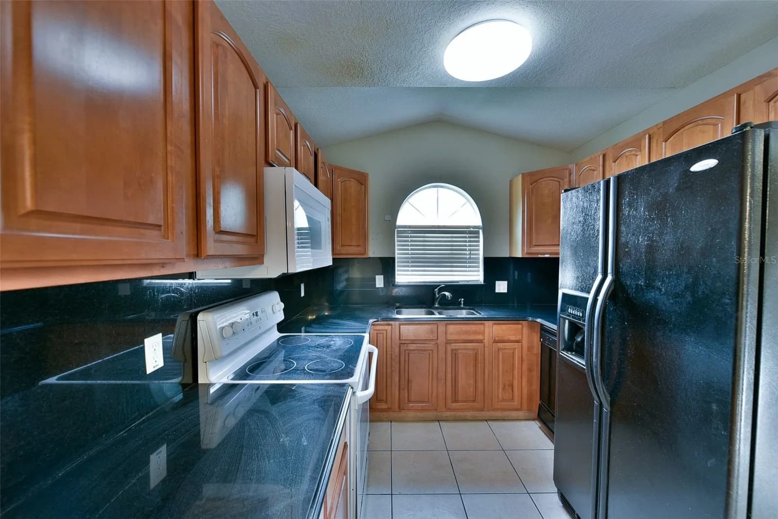 6705 MAGNOLIA POINTE Circle, Orlando, FL 32810 2