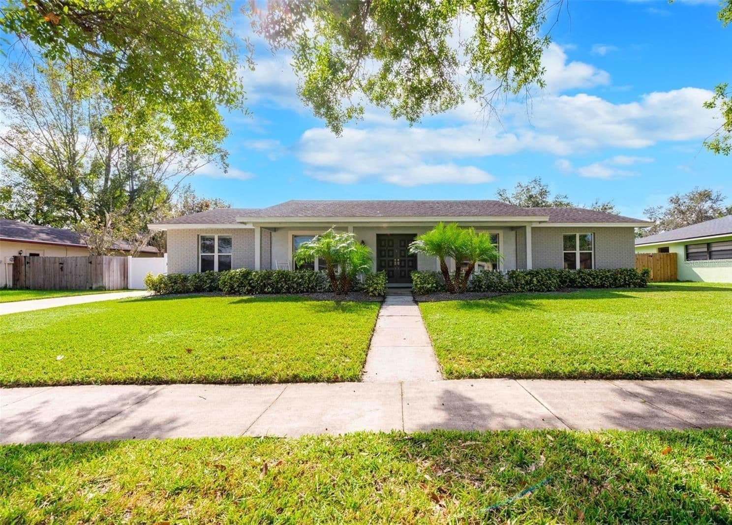 8144 BANYAN, Orlando, FL 32819 2