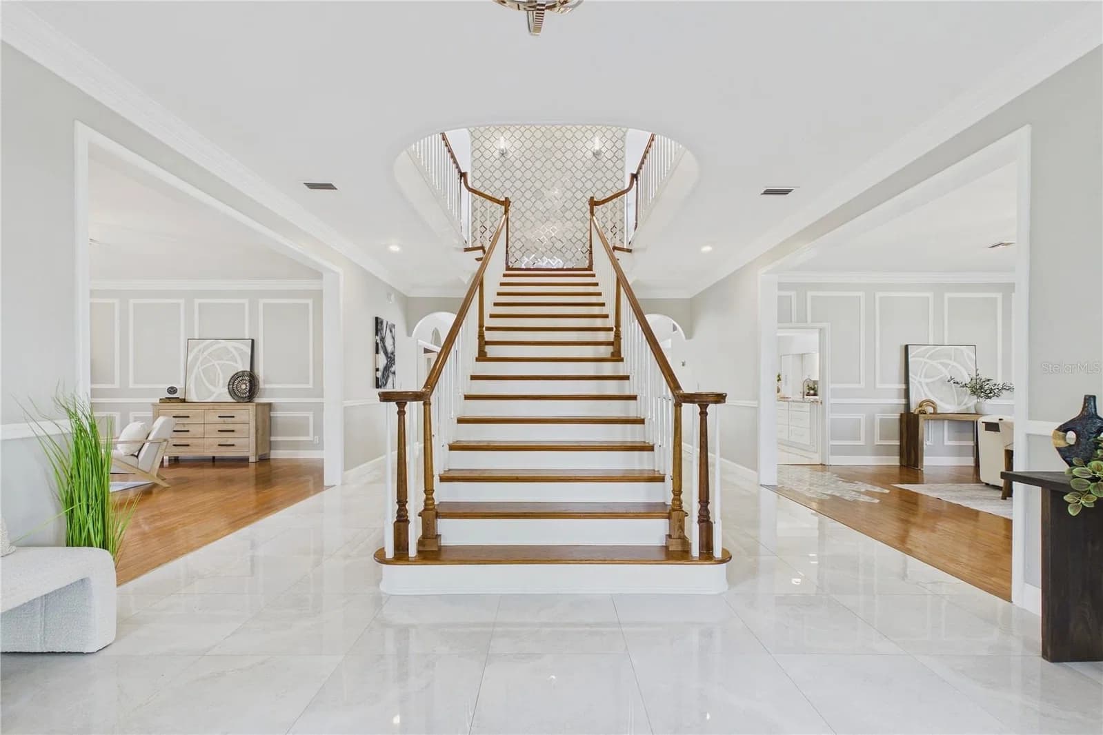 9102 BAY Drive 4