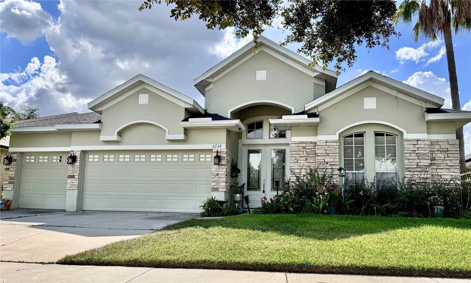 6738 VISTA PARK Boulevard, Orlando, FL 32829