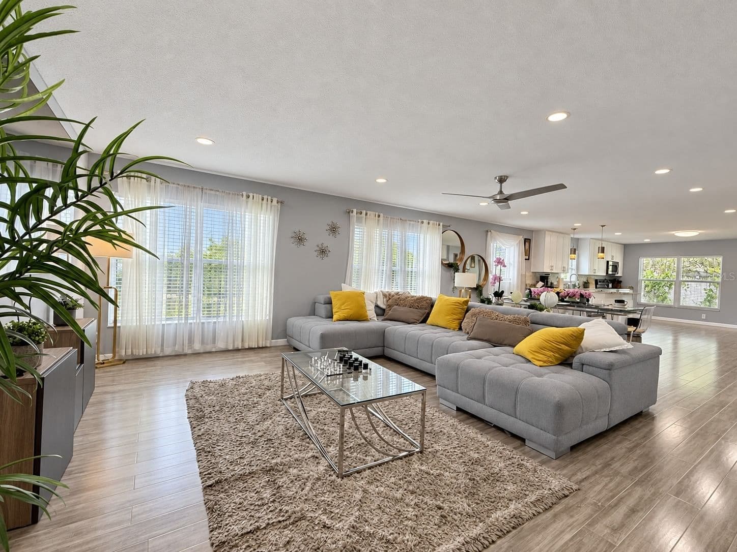 4440 BLEASDALE Avenue, Orlando, FL 32808 3