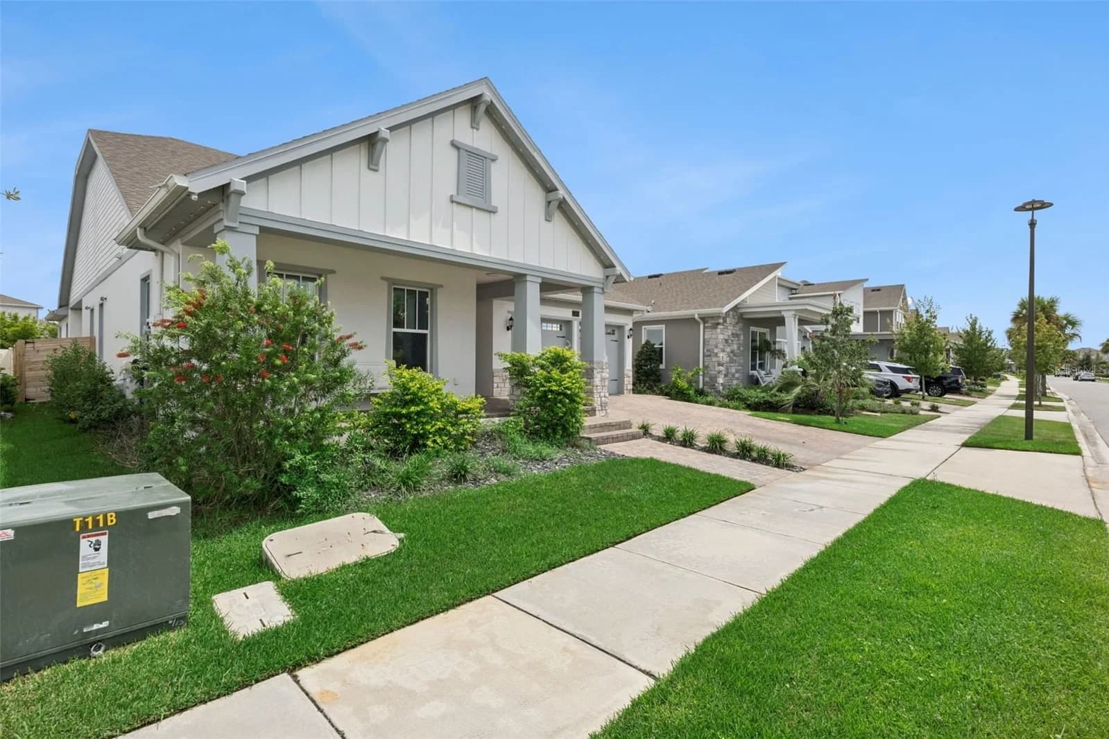 13301 MCMILLAN Drive, Orlando, FL 32827 2