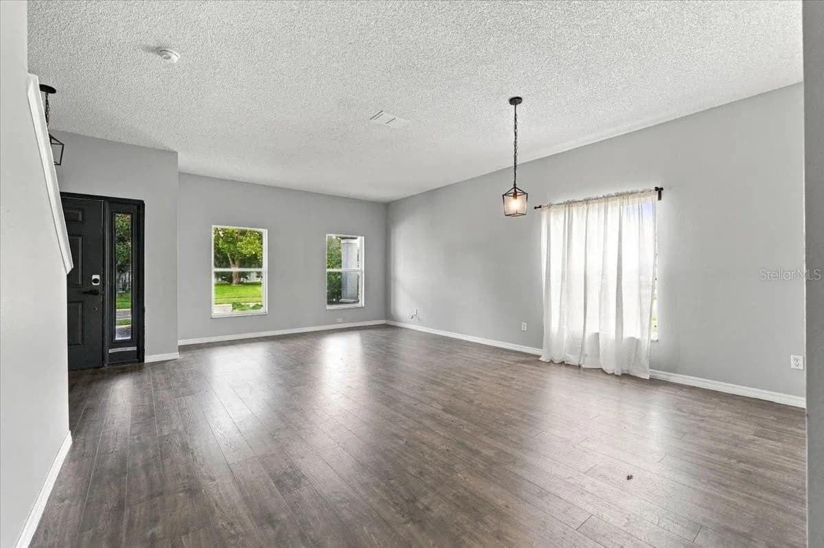 10003 AUTUMN CREEK Lane, Orlando, FL 32832 2